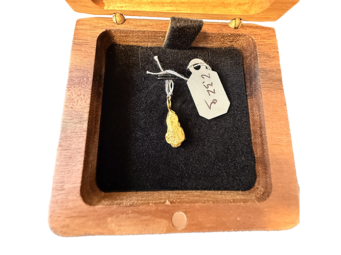 2.32g Natural Nugget Pendant