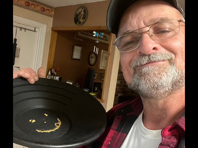 4-Pound Mega Motherlode Survival Kit